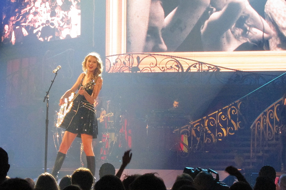 Taylor 27